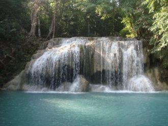 Водопад в Канчанабури.
