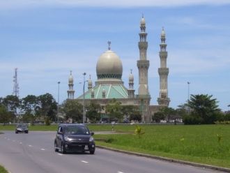 Мечеть Kampung Pandan в Куала-Бейлат.