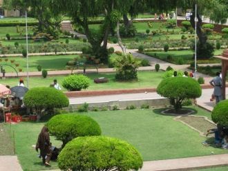 Шалимарский сад в Лахоре.