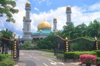 Бруней Бандар-Сери-Бегаван. Мечеть 