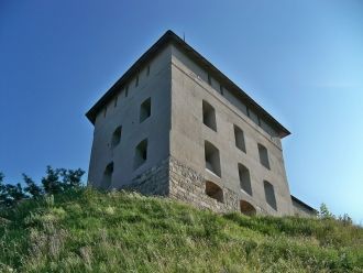 Реставрация Галичского замка продолжалас